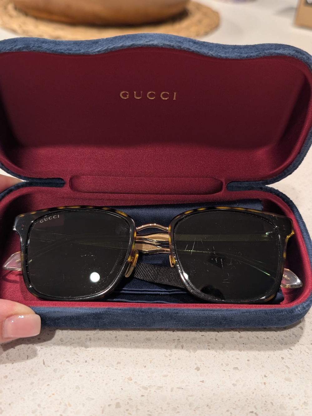 Gucci Tortoiseshell Sunglasses - Picture 2 of 10